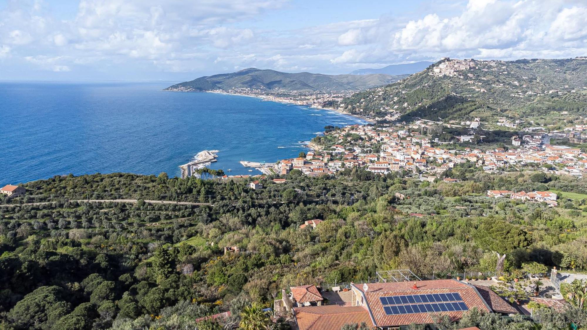 Bellezza In Cilento Panoramic Apts Castellabate Exterior photo
