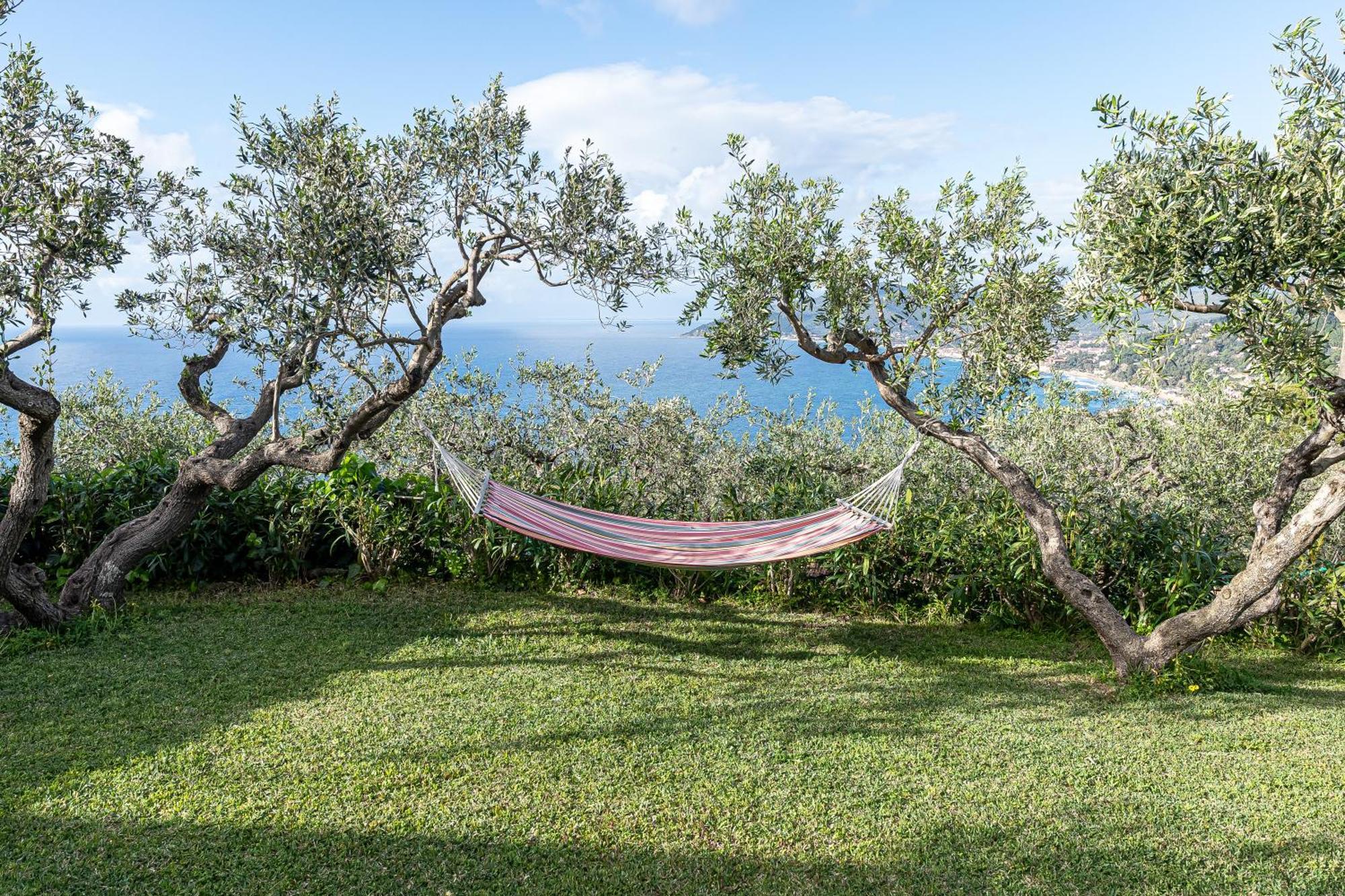 Bellezza In Cilento Panoramic Apts Castellabate Exterior photo