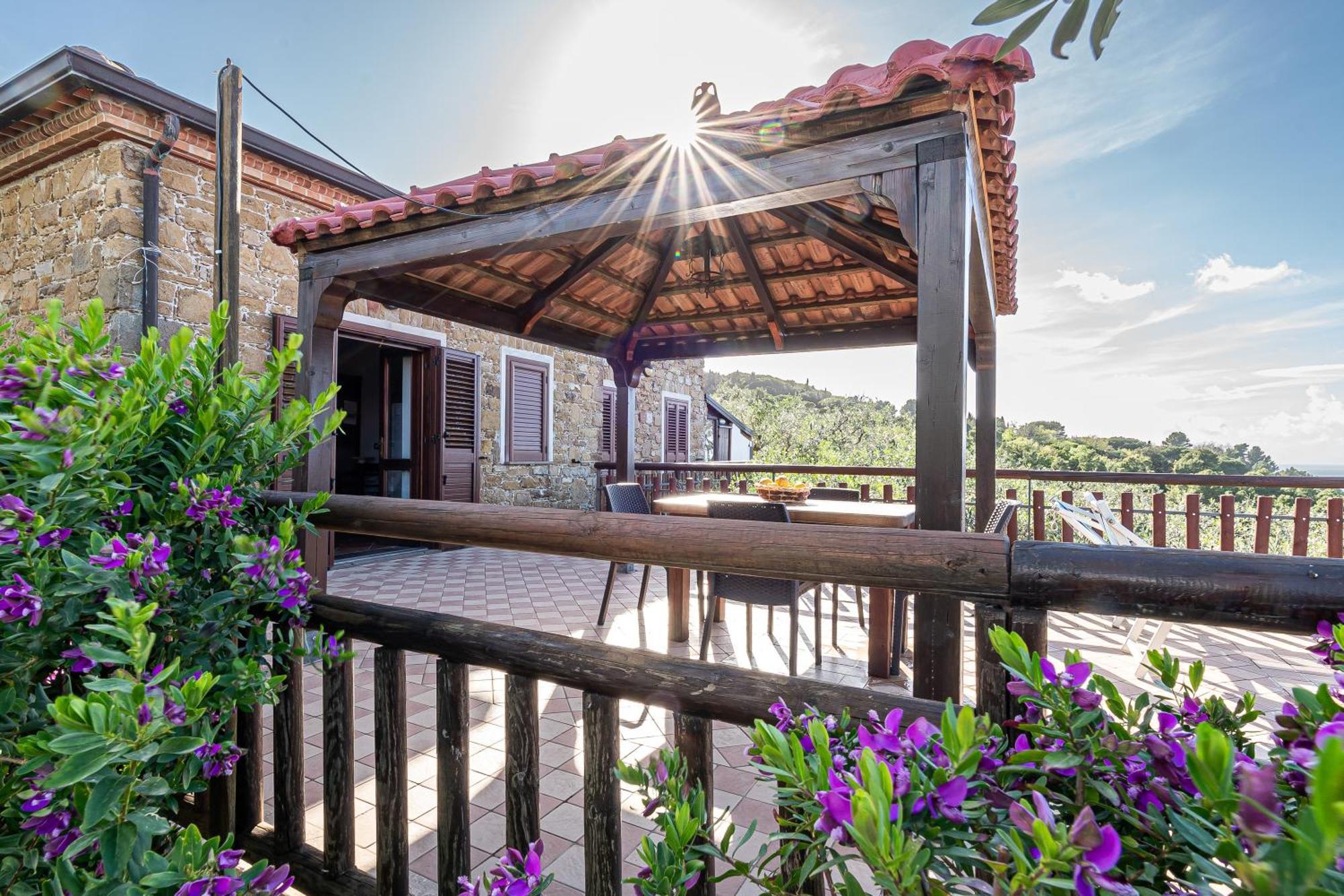Bellezza In Cilento Panoramic Apts Castellabate Exterior photo