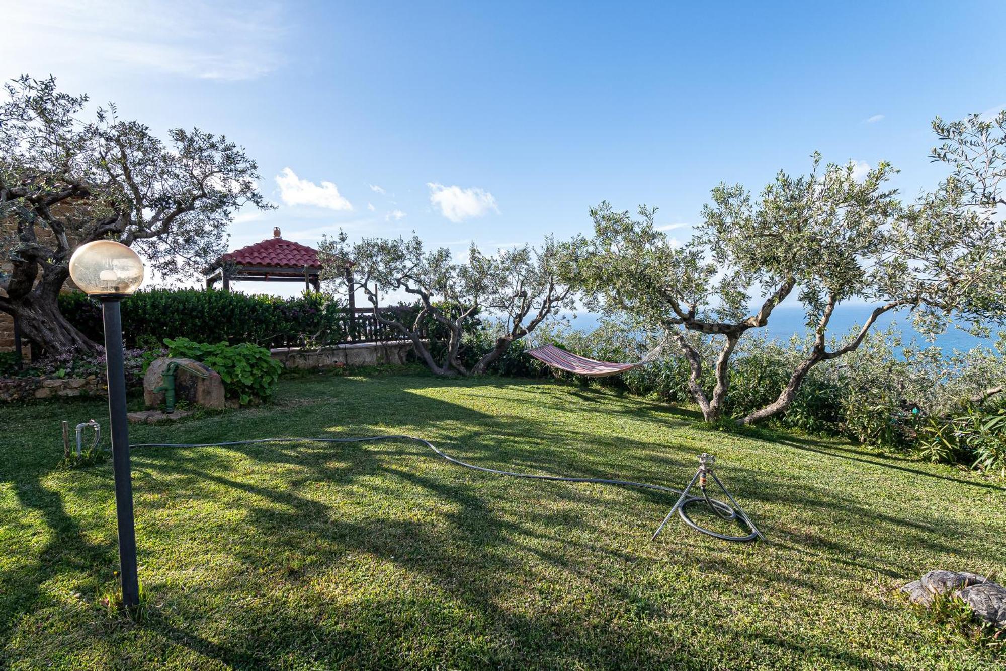 Bellezza In Cilento Panoramic Apts Castellabate Exterior photo