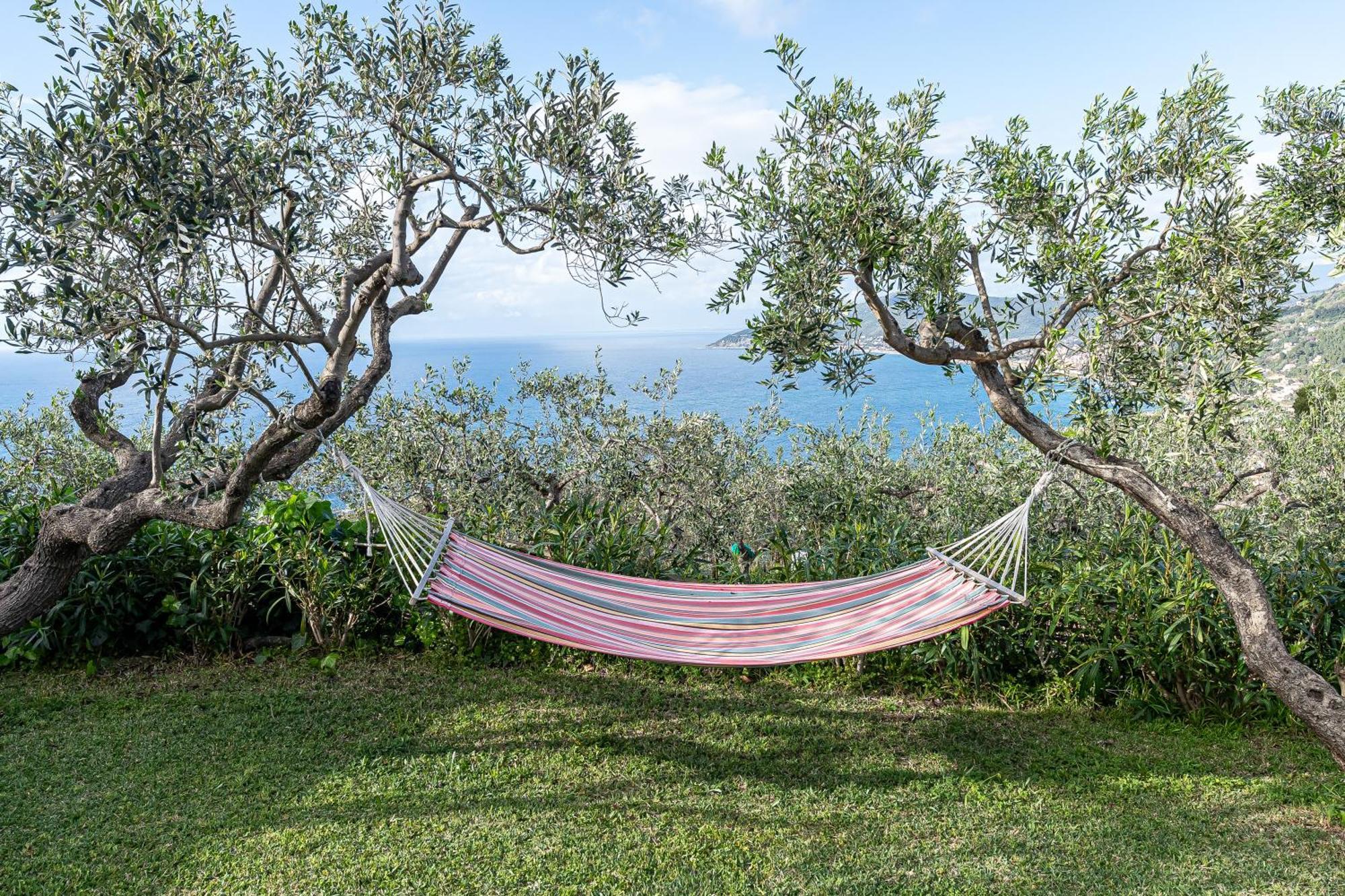 Bellezza In Cilento Panoramic Apts Castellabate Exterior photo