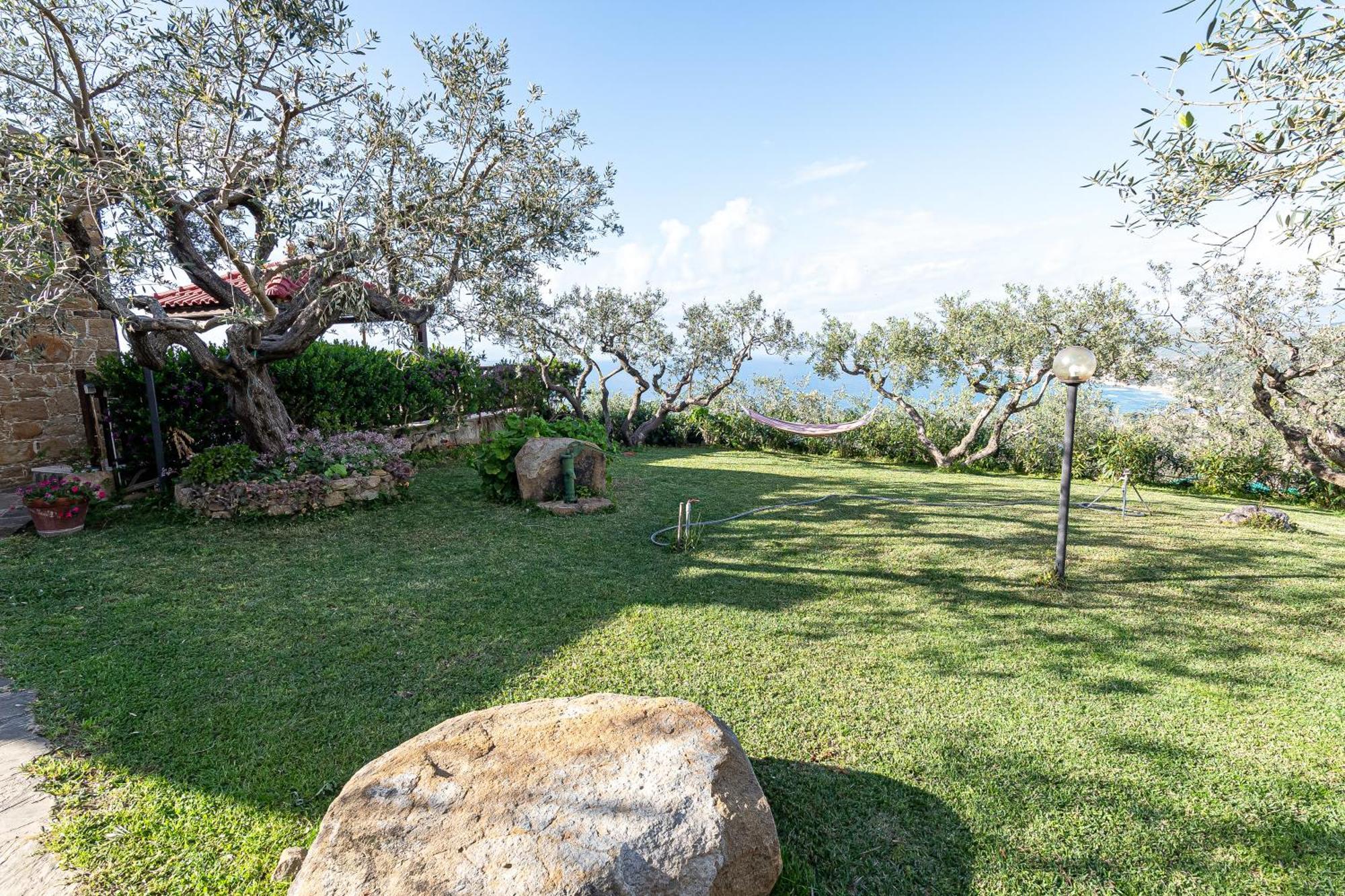 Bellezza In Cilento Panoramic Apts Castellabate Exterior photo